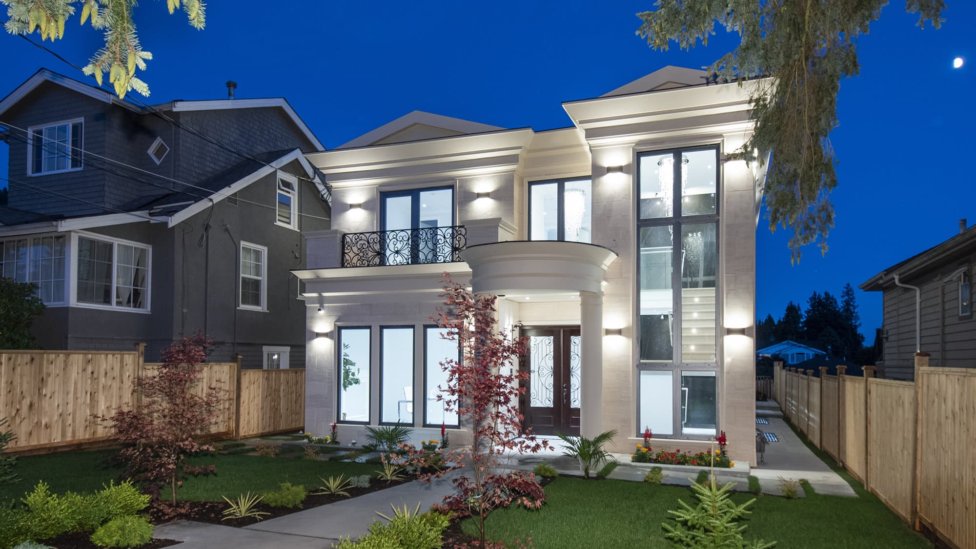 Spec House — 3 Level Classic Style