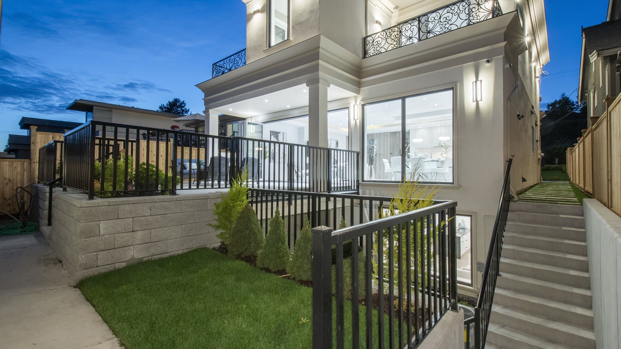 Spec House — 3 Level Classic Style